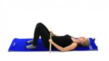 Ćwiczenia kończyn górnych z wykorzystaniem kija (ćw. 5837) - Vimeo thumbnail